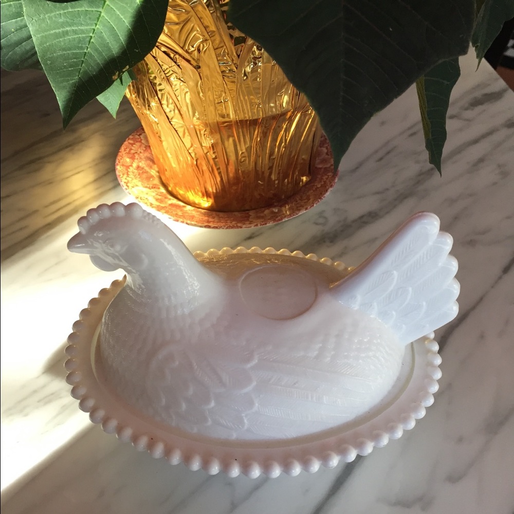 White Hen Antique Dish